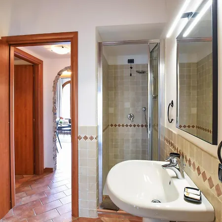 2 Bedroom Stunning In - Ivi007 Apartman Sovere